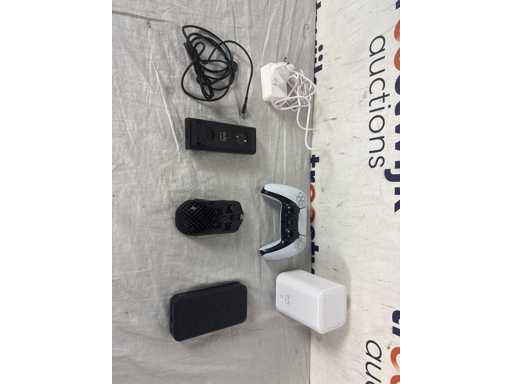 Campanello video Eufy – Campanello video | SteelSeries – Mouse da gaming | Sony DualSense – controller PS5 | Xtorm 20000mAh – Powerbank | Eufy HomeBase 2 – Stazione base