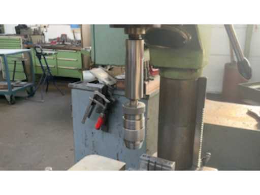 835e6743-a273-4f93-b594-df4790811569.mp4