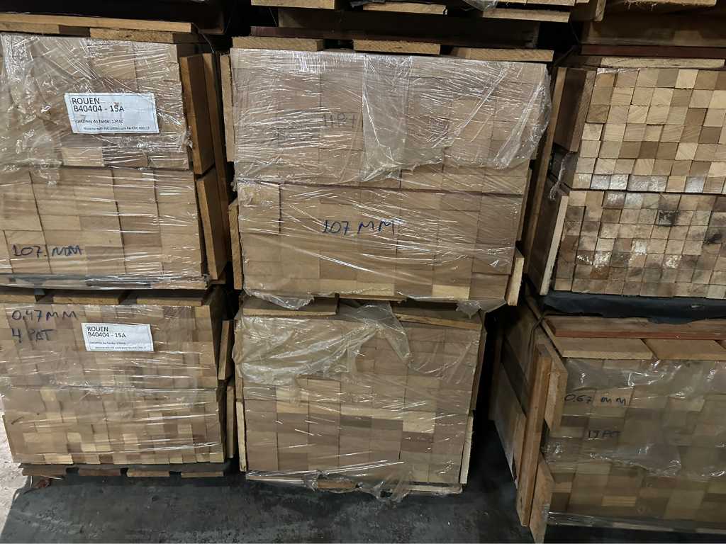 Lotto di mobili piallati Embireira S4S-KD in legno Embireira (circa 26m3)