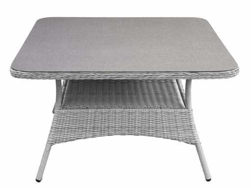 Dublin - Garden Table Wicker (25x)