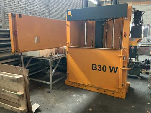 2016 Bramidan B30 Wide Cardboard Baler