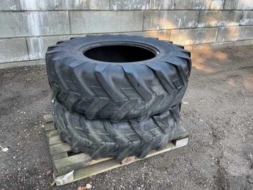 2X Michelin Agribib 14.9 R24 Band, wiel en velg