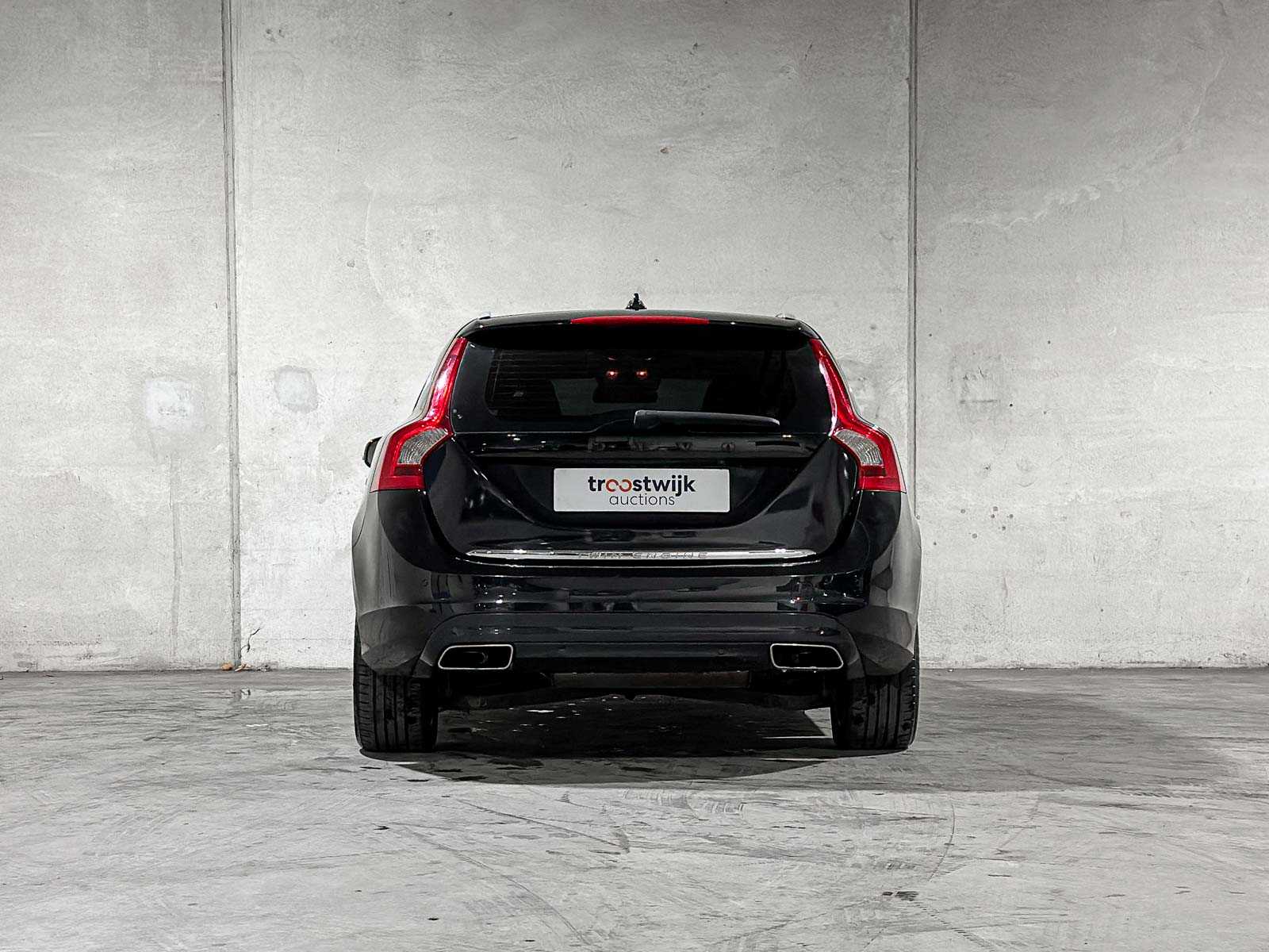 Volvo V60 2.4 D6 AWD Plug-In Hybrid Summum 285pk 2013 (Origineel-NL), 6-SFG-70