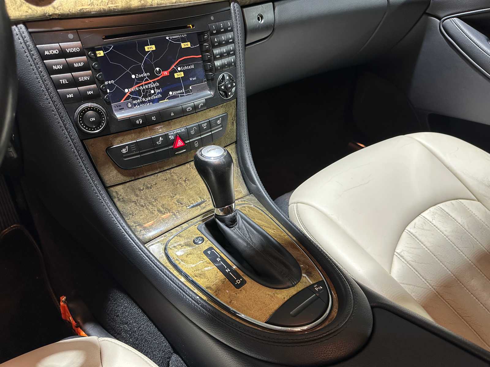 Mercedes-Benz CLS320 CDI Prestige Designo 224 PS 2008 CLS-Klasse, 73-ZF-GR