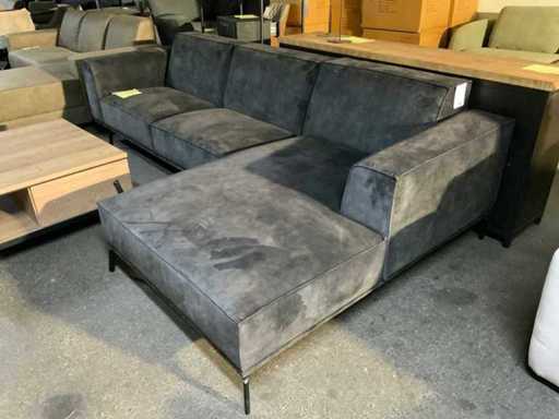 Canapeaua Roland Lounge