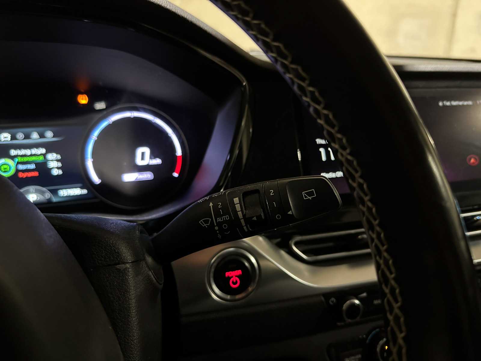 Kia e-Niro DynamicLine 64 kWh 204hp 2020 (Original-NL + 1st owner), J-072-TK