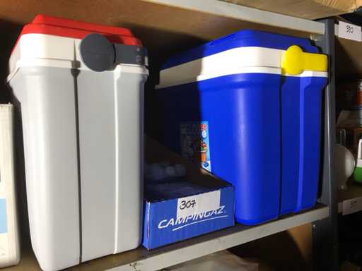 Koelbox en koelelementen (2x)