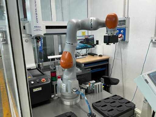 Robots & Components