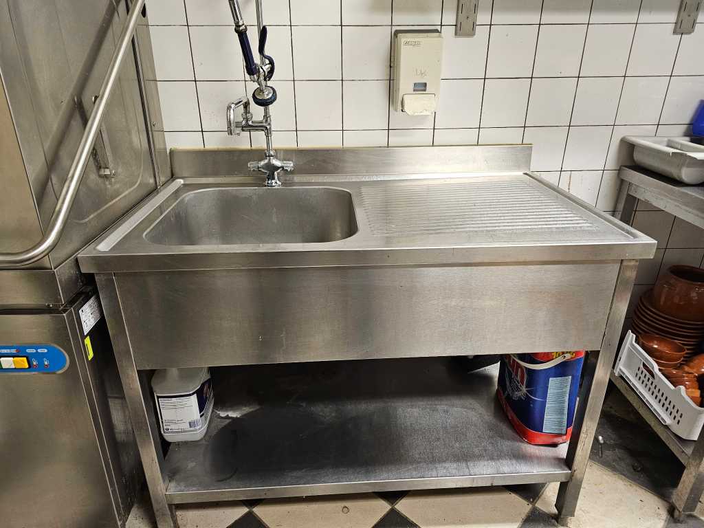 Sink with tap 120cm