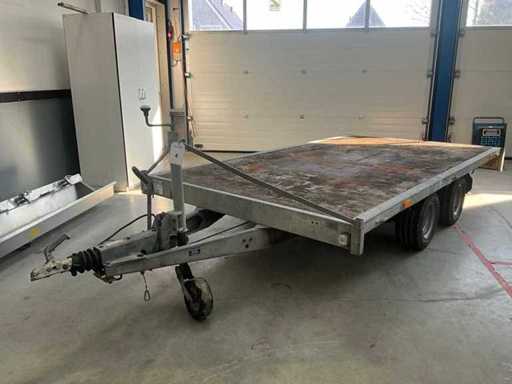 2000 Titan Jelsum Trailer