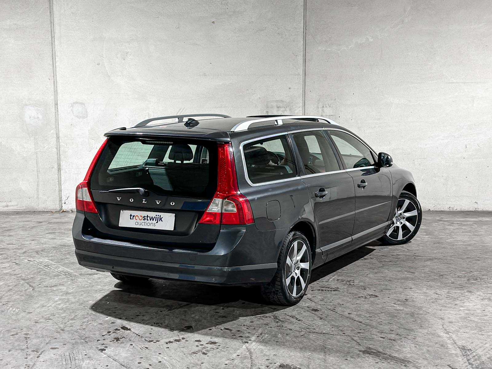 Volvo V70 1.6 T4 Limited Edition 179pk 2011 (Origineel-NL), 63-RSF-2