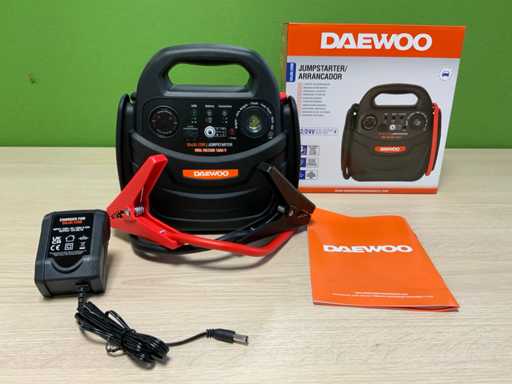 2025 Daewoo DAJSL120 Jumpstarter 12/24v