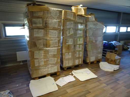 Party cushion covers (2600x)