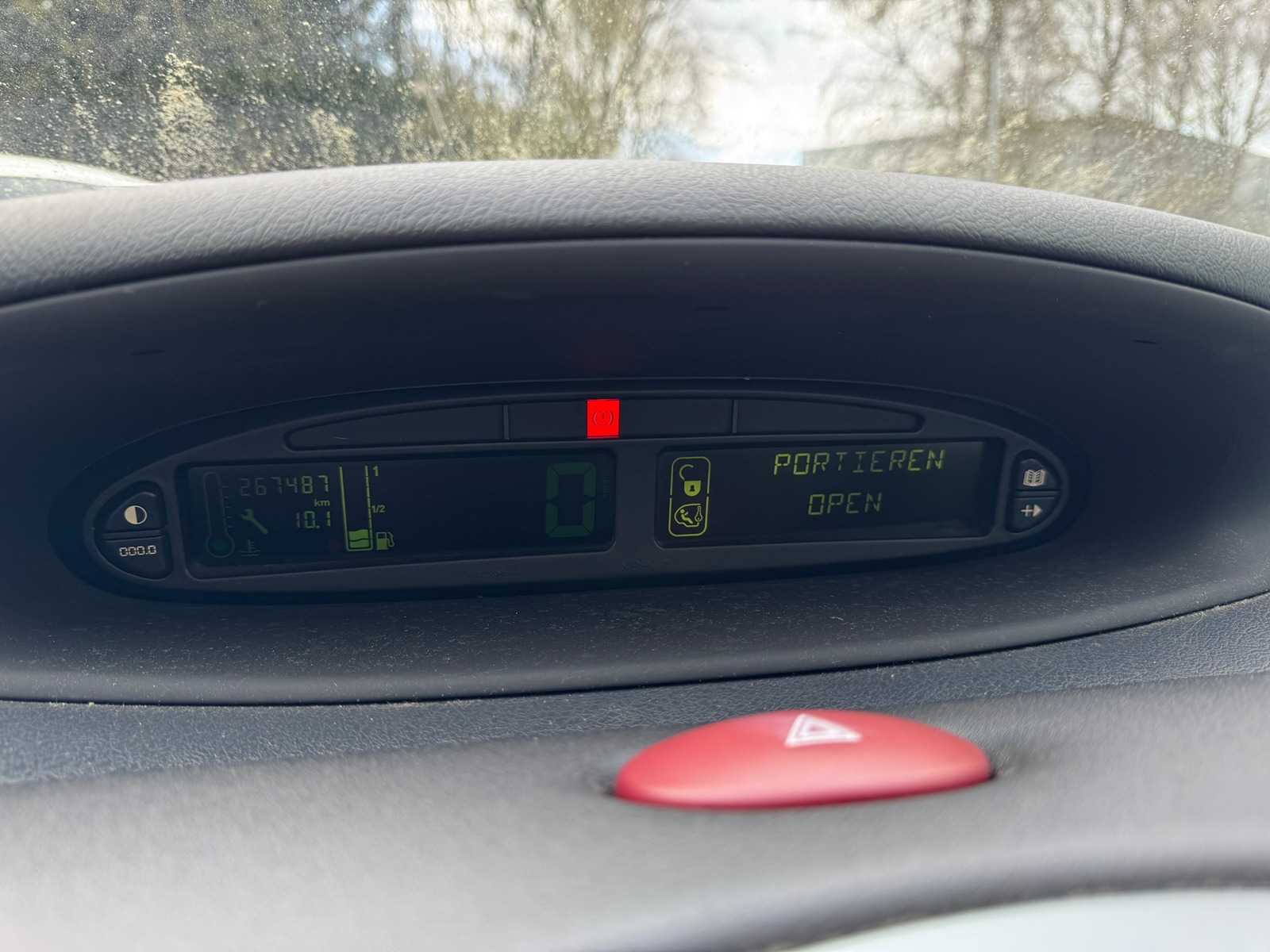 Citroen Xsara Picasso 1.6i Attraction 95pk 2005 ORIG-NL, 20-RN-RT