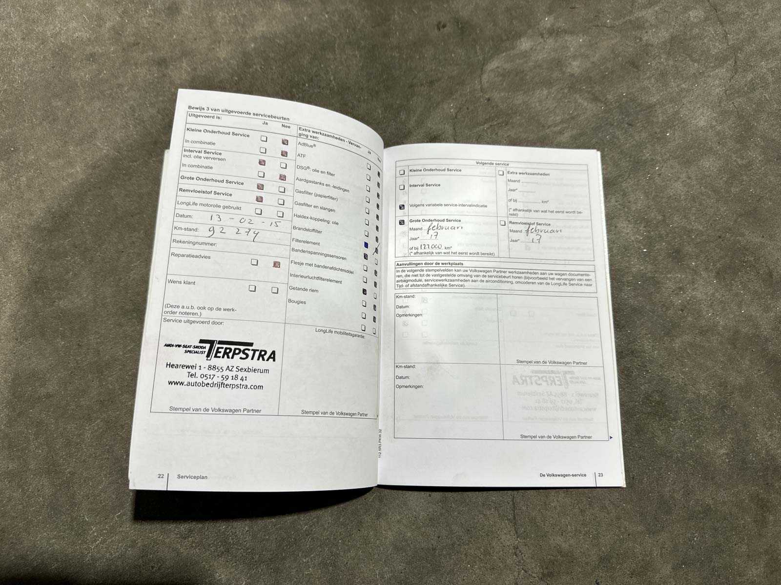 Volkswagen Tiguan 2.0 TDI Sport&&Style 4Motion 140pk 2011 (Origineel-NL), 74-PNH-9