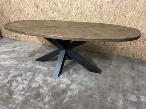 RM Dining Table