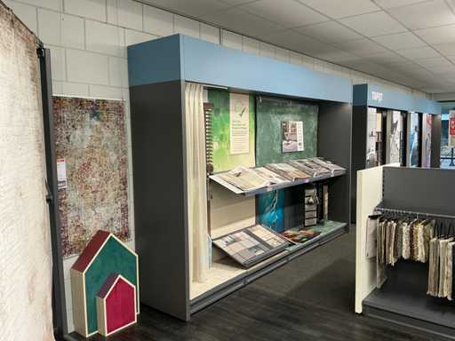 Rafturi de pereți din fier