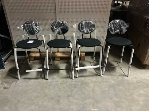 Lensvelt “Rick Minkes RNA chair Barstoel (4x)