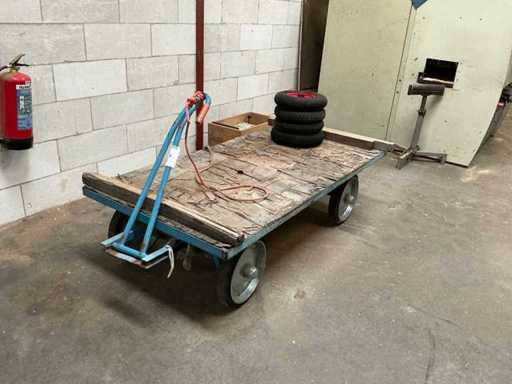 flatbed trailer