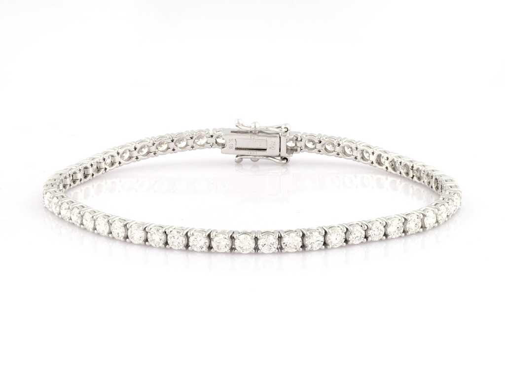 14 KT White gold Bracelet With 5.18Cts Lab Grown Diamond