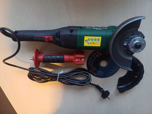 2024 Meuleuse d’angle Parkside (10x)