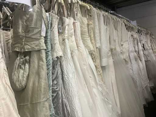 Linea Raffaelli Partij diverse bruidsjurken (49x)