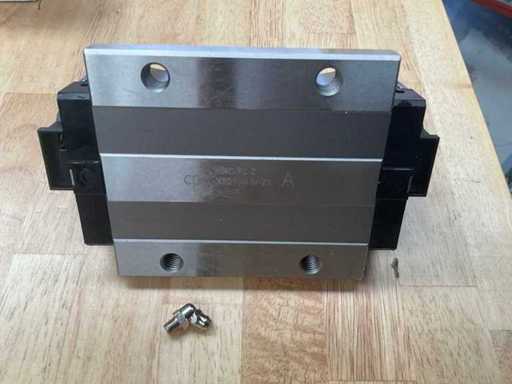 CPC HRC 35 guide rail (35 mm rail width). (2x)