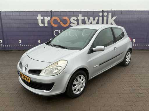 2008 - Renault - Clio - 1.5 dCi Dynamique S - Personenauto