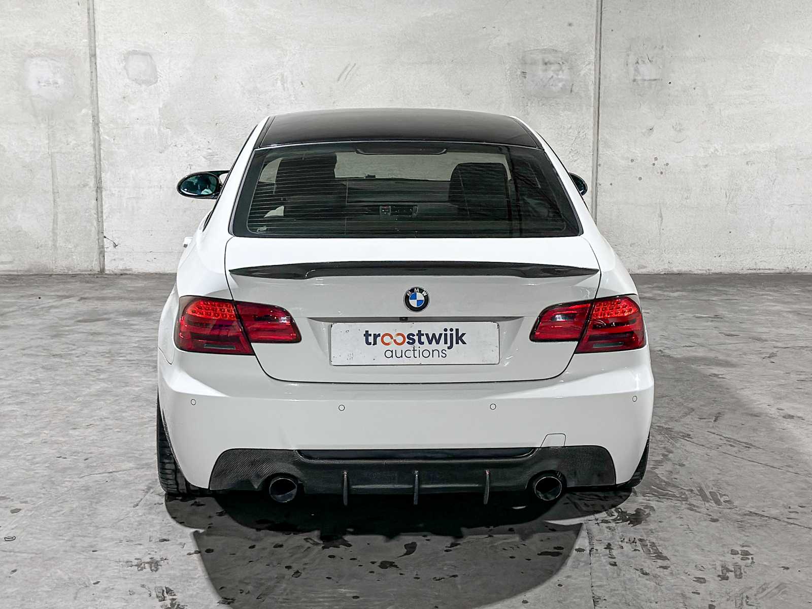 BMW 335i Executive M-Sport 306hp 2007 3-Series Coupe, RJ-584-B (Manual)