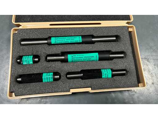 MITUTOYO 167-101 TO 167-105 Mitutoyo M1523 Stallion Set Kit