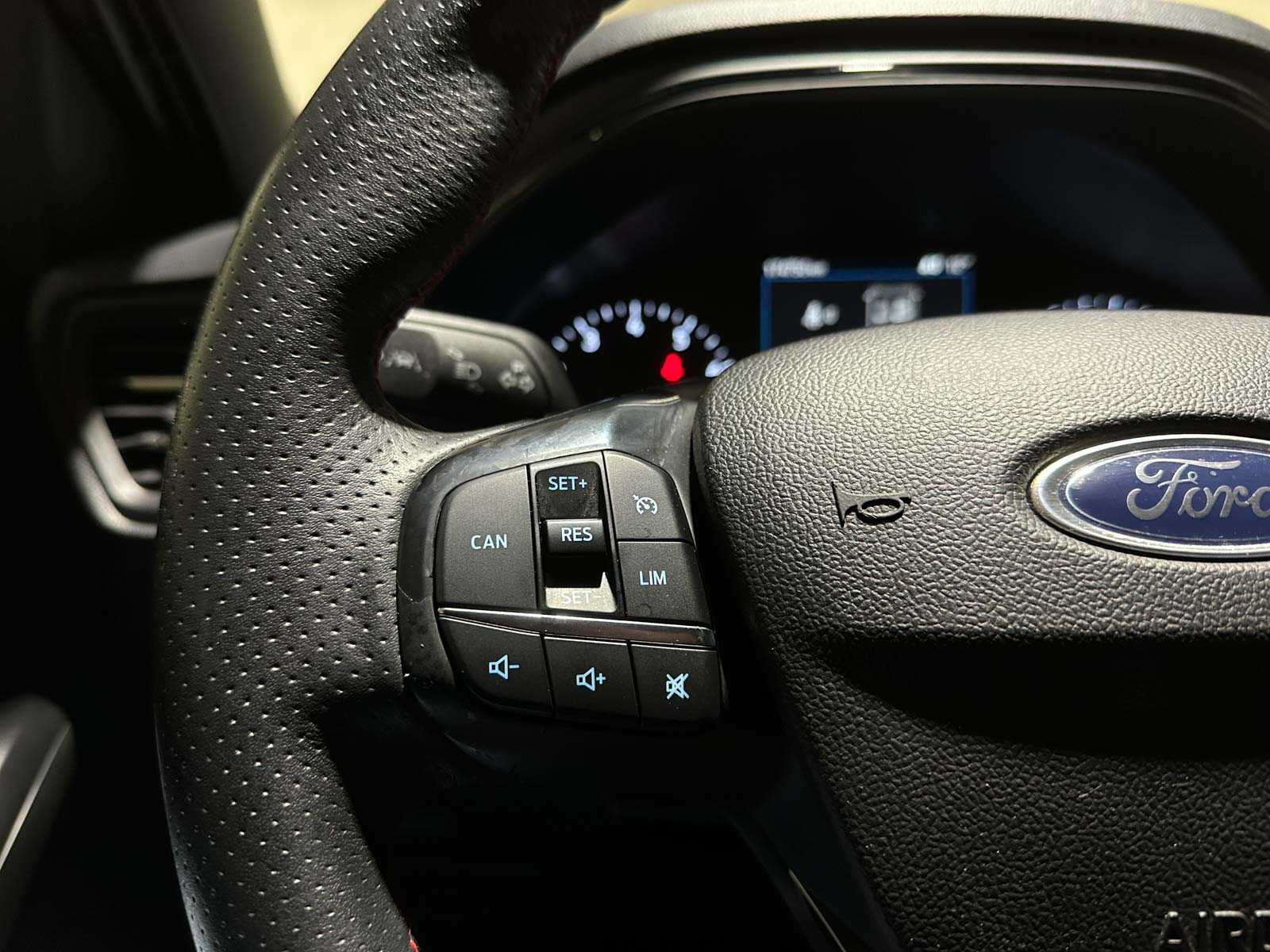 Ford Focus Wagon 1.0 Ecoboost ST-Line Business 125pk 2020 (Origineel-NL), J-369-BP