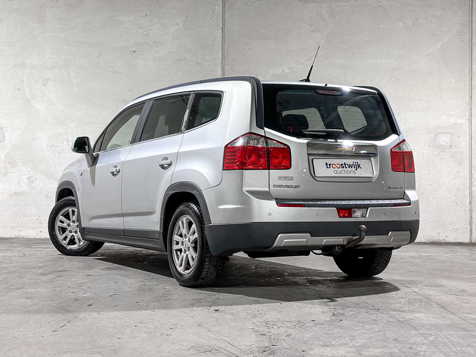 Chevrolet Orlando 1.8 LTZ 7-Seater 141hp 2011, 64-RFZ-3