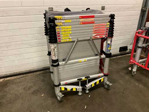 Teletower Telescopic Telescopische Rolsteiger