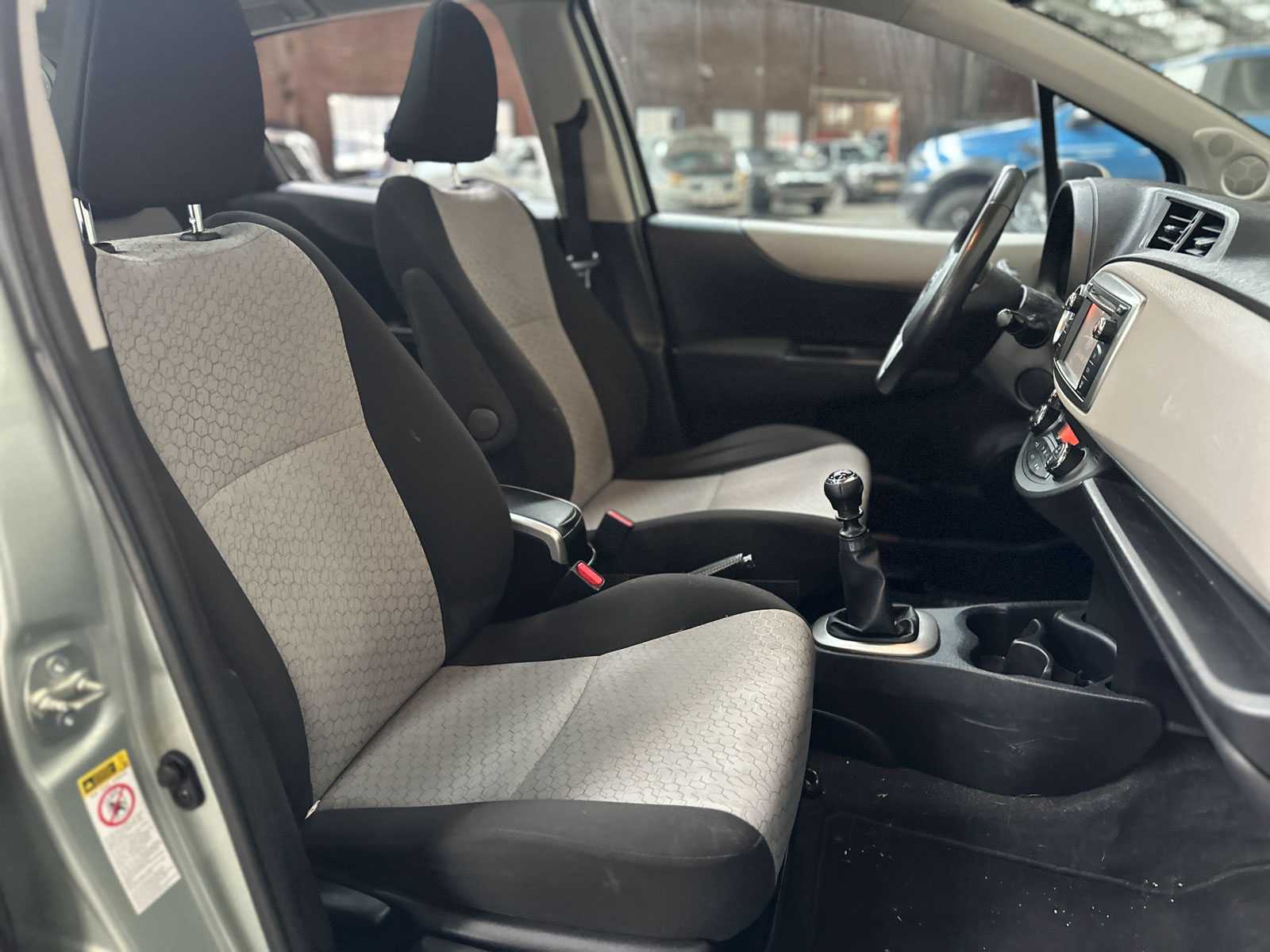 Toyota Yaris 1,3 VVTi Aspiration 2011 98 PS, RB-304-D