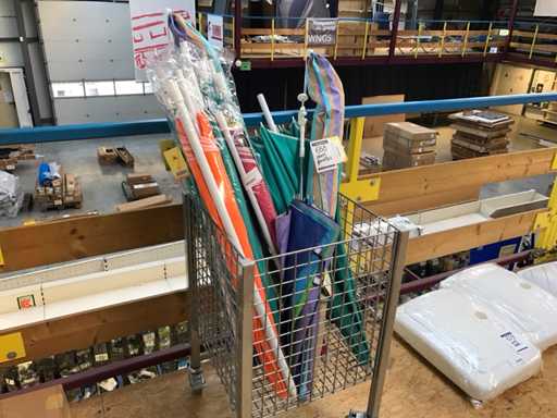 Safarica Beaucoup de parasols de plage variés