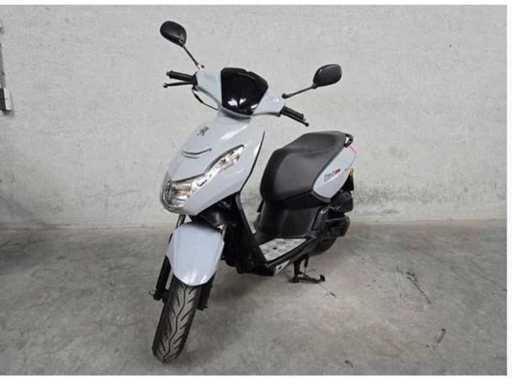 PEUGEOT - KISBEE - Roller