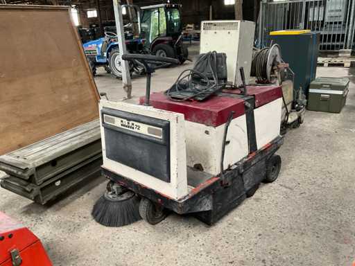 Dulevo 72E Zelfrijdende veegmachine