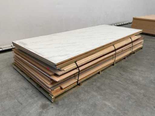 Amestec de plăci MDF aprox. 3050x1225x8~18mm (23x)