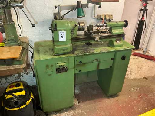 1962 Schaublin 102N-VM CF Universele draaibank met digitaal display