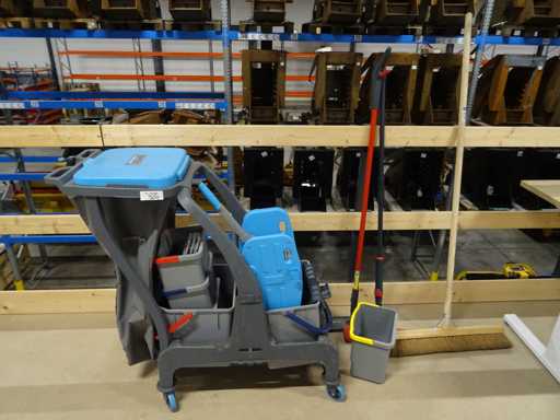 Fantom - Schoonmaakwagen