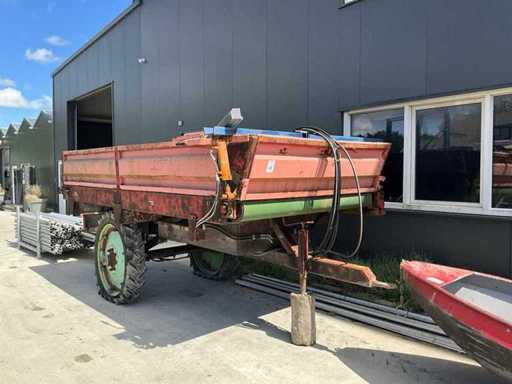 Transport trolley with conveyor belt