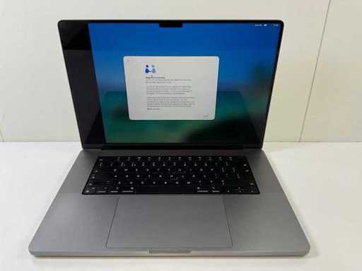 Apple MacBook Pro 16", Apple M1 Max, 32GB RAM, portatile NVMe da 1TB