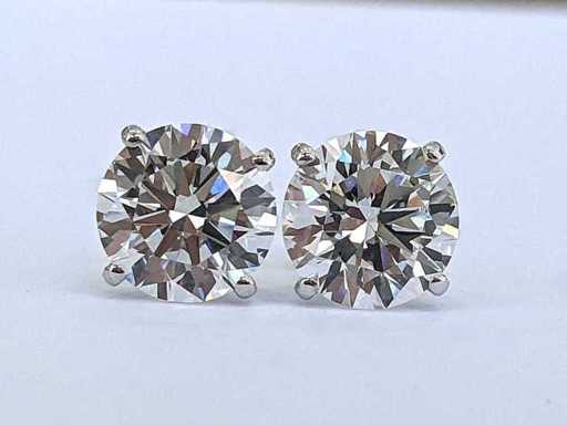 Ohrstifte aus 14 Karat weißgold mit 5,00 Diamant