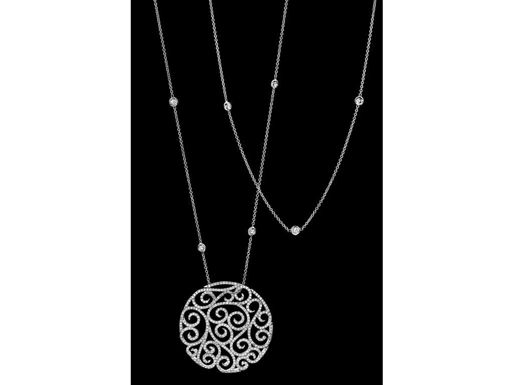 Diamond necklace based on Bruges lace (PE06000)
