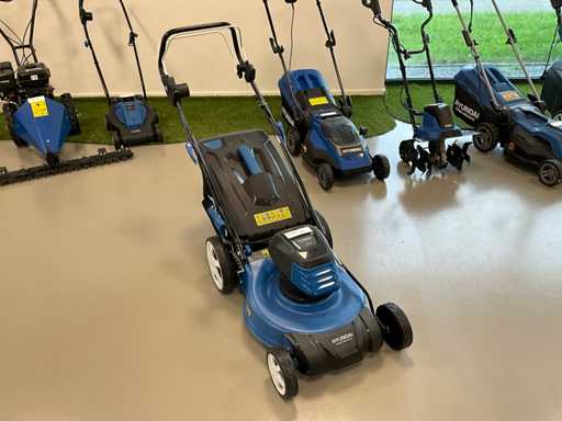 2021 Hyundai 57056 Lawn Mower