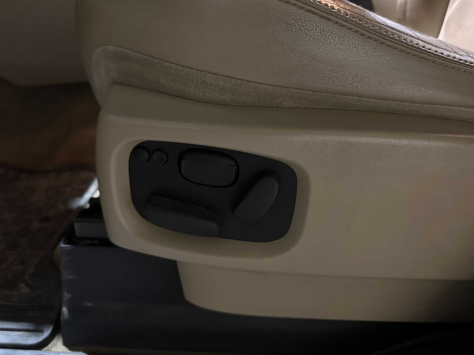 Land Rover Discovery 3.0 SDV6 HSE 245pk 2010 (Origineel-NL), 70-NKF-6