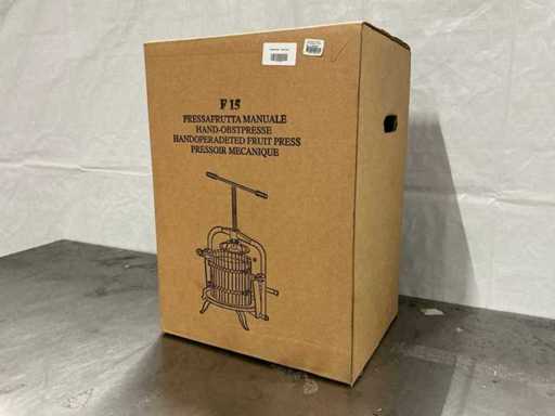 Pressa di frutta Baesso F15