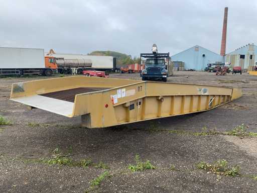 Magline Mobile loading ramp