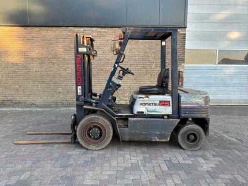 Komatsu FD25T Diesel vorkheftruck 2500KG