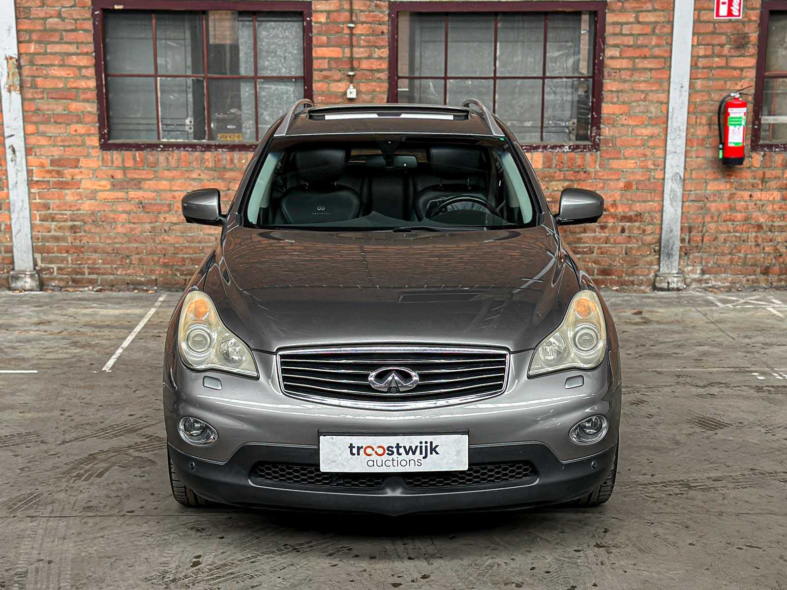 Infiniti EX 37 GT 3.7 V6 AWD 320pk 2009, 06-HPG-4 Youngtimer
